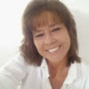 Meet your Posher, Deborah